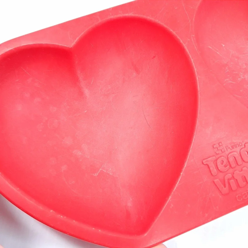 Vintage Tender Vittles Cat Food Double Heart Food Bowl Red Plastic Purina 1970s